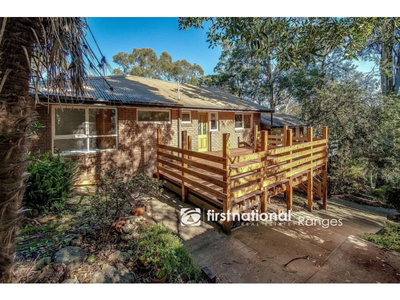 12 Gordon Avenue, Tecoma VIC 3160
