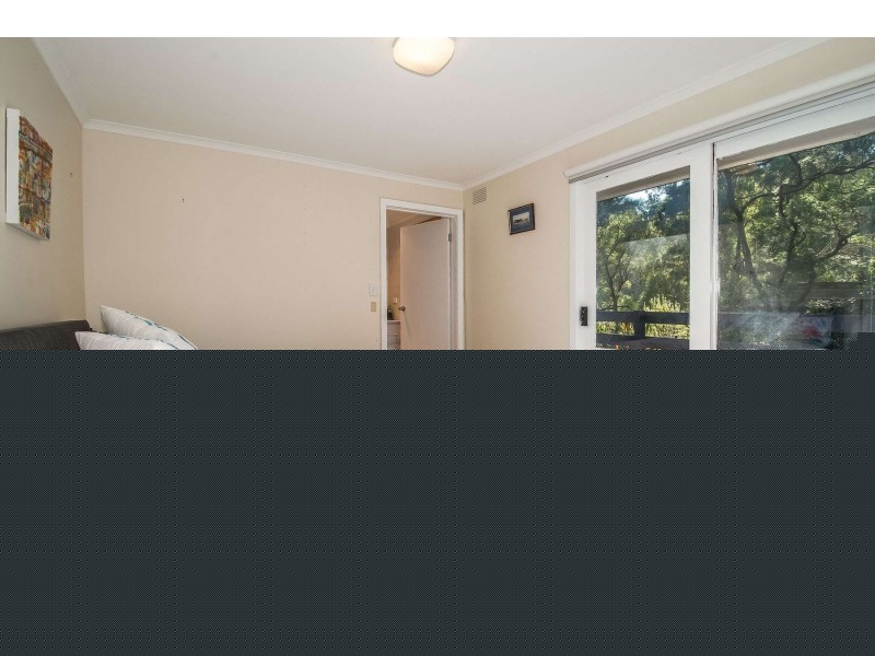12 Gordon Avenue, Tecoma VIC 3160