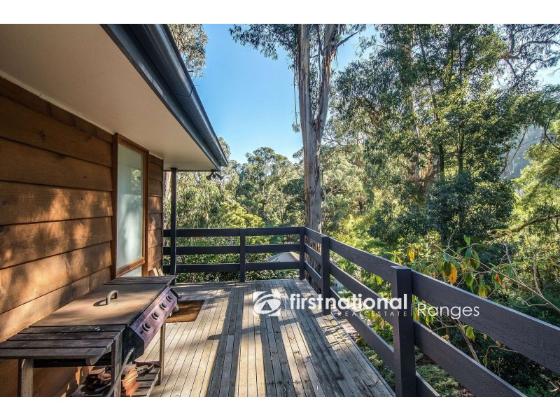 12 Gordon Avenue, Tecoma VIC 3160
