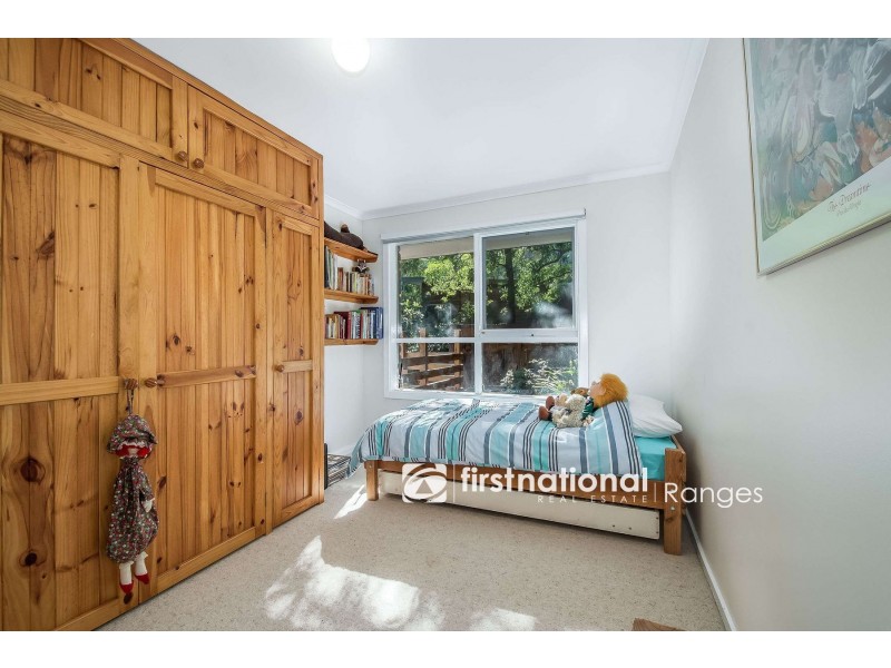 12 Gordon Avenue, Tecoma VIC 3160
