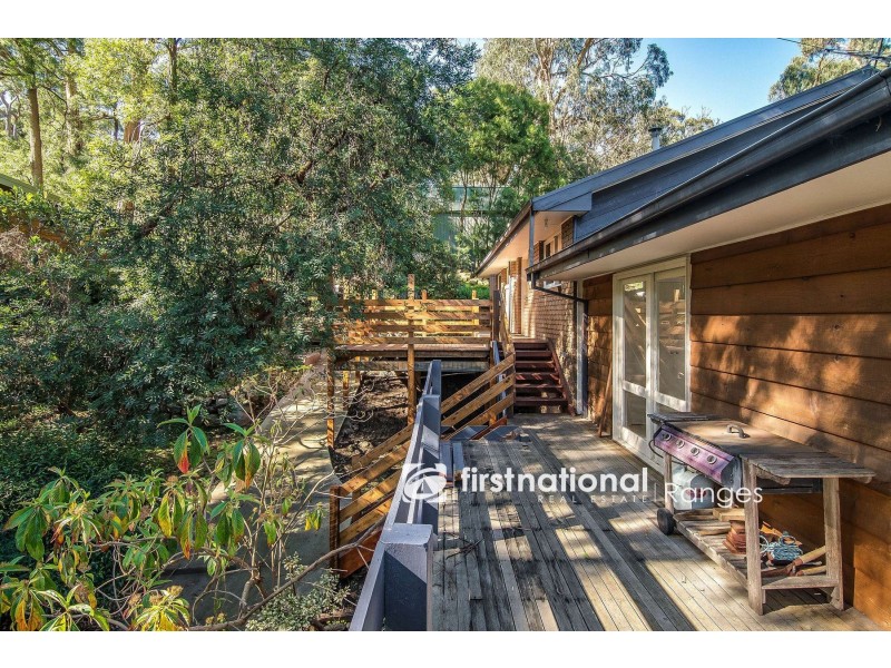 12 Gordon Avenue, Tecoma VIC 3160