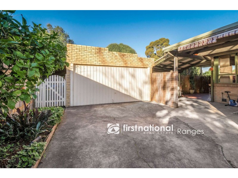 16 Lloyd Street, Knoxfield VIC 3180