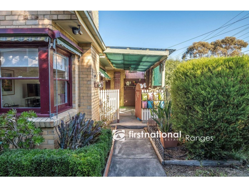 16 Lloyd Street, Knoxfield VIC 3180