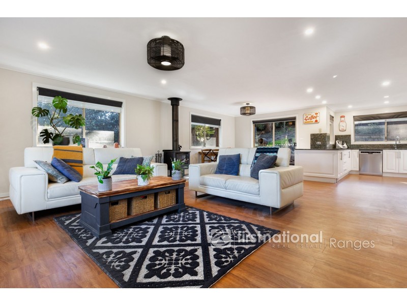 6 Grandview Grove, Menzies Creek VIC 3159