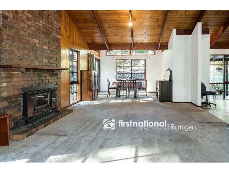 2 Green Street, Selby VIC 3159