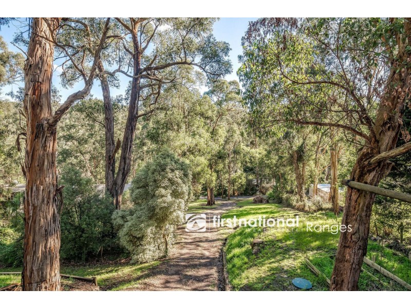 2 Green Street, Selby VIC 3159