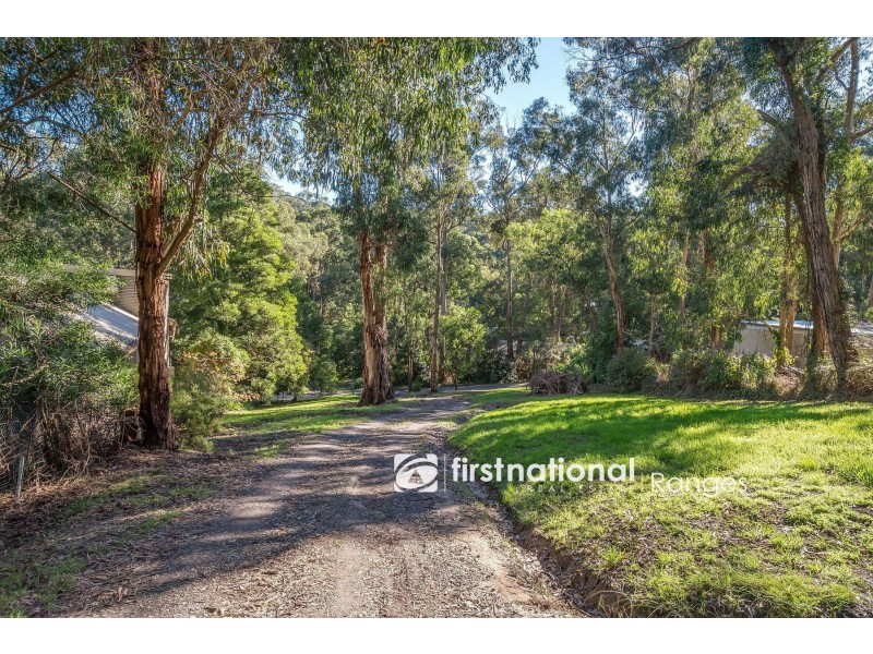 2 Green Street, Selby VIC 3159