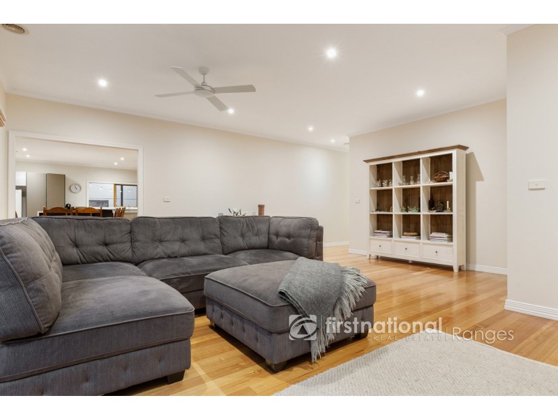 39 Emerald Lake Road, Emerald VIC 3782