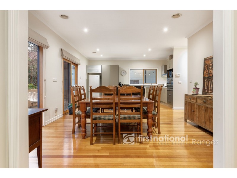 39 Emerald Lake Road, Emerald VIC 3782