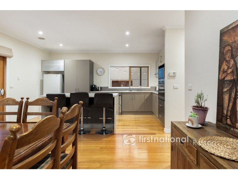 39 Emerald Lake Road, Emerald VIC 3782
