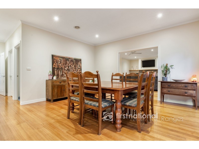 39 Emerald Lake Road, Emerald VIC 3782