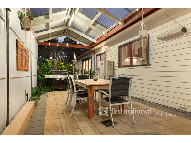 39 Emerald Lake Road, Emerald VIC 3782