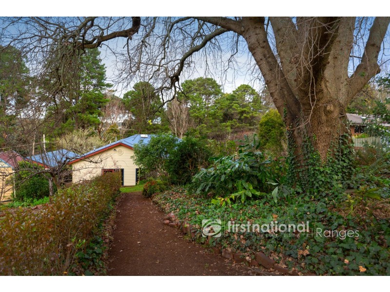 39 Emerald Lake Road, Emerald VIC 3782