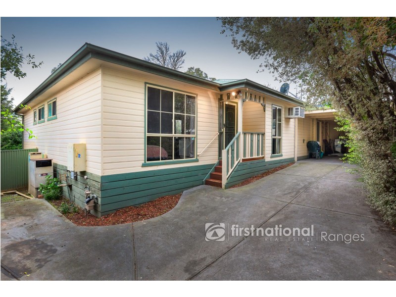 2/8 Hillcrest Avenue, Ferntree Gully VIC 3156