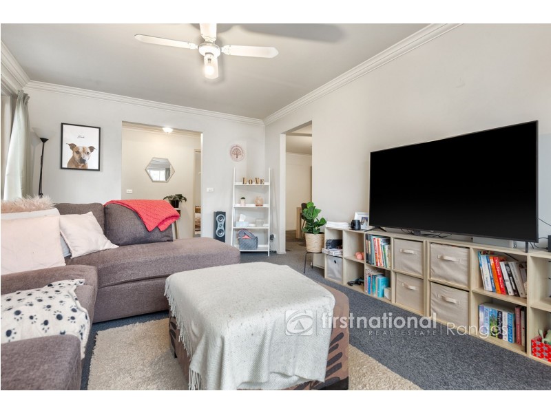 2/8 Hillcrest Avenue, Ferntree Gully VIC 3156