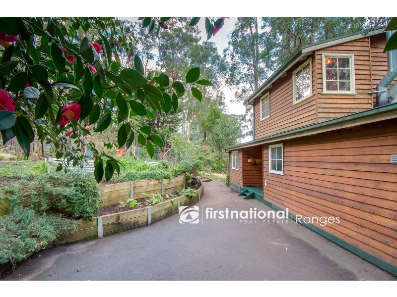 1A Woodland Grove, Selby VIC 3159