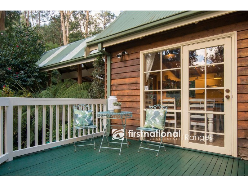 1A Woodland Grove, Selby VIC 3159