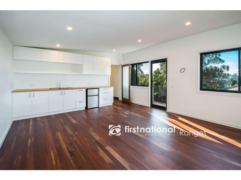 14 Broompark Crescent, Olinda VIC 3788