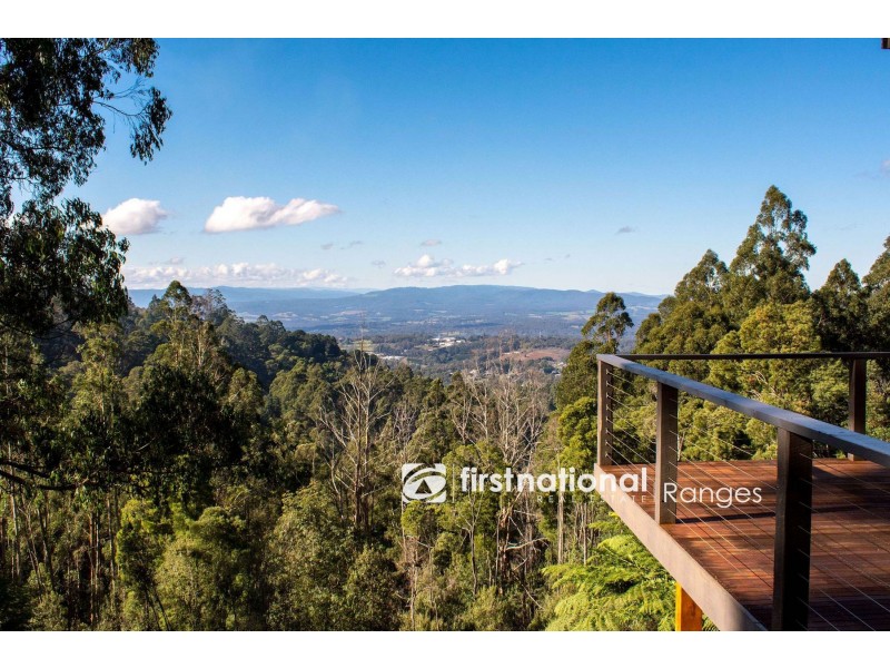 14 Broompark Crescent, Olinda VIC 3788