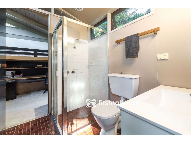 13-15 Bennett Avenue, Belgrave VIC 3160