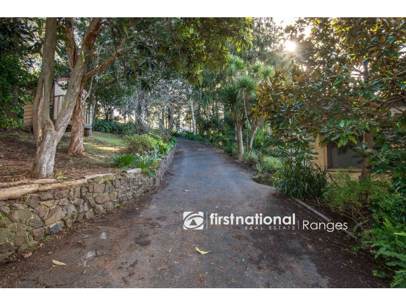 24 Batesleigh Road, Selby VIC 3159