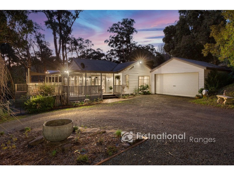 10 Ash Grove, Menzies Creek VIC 3159