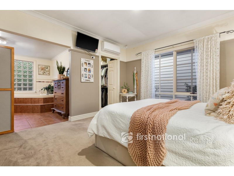 10 Ash Grove, Menzies Creek VIC 3159