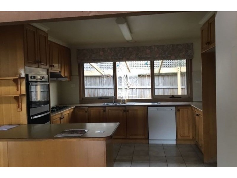 9 Peden Street, Chirnside Park VIC 3116