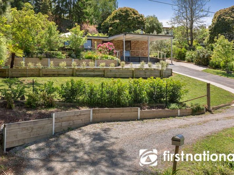 15 Emerald Lake Road, Emerald VIC 3782