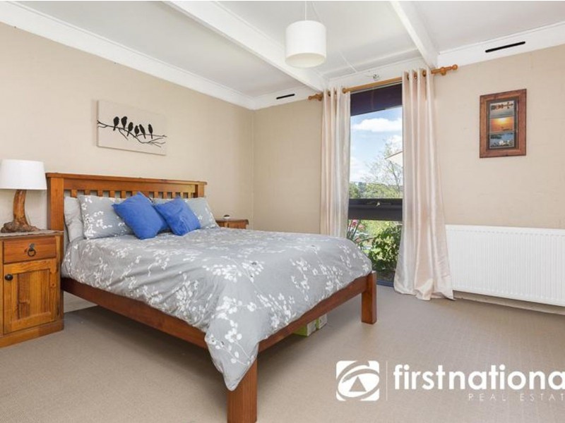 15 Emerald Lake Road, Emerald VIC 3782