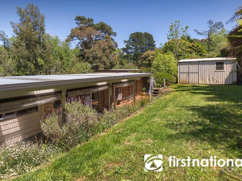 15 Emerald Lake Road, Emerald VIC 3782