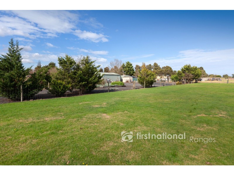 28 Rachel Drive, Cranbourne North VIC 3977