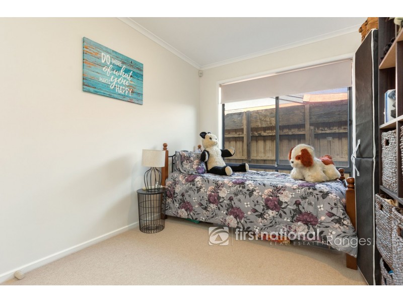 28 Rachel Drive, Cranbourne North VIC 3977