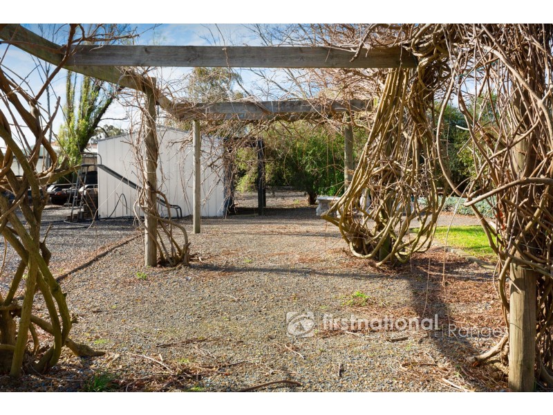 28 Rachel Drive, Cranbourne North VIC 3977