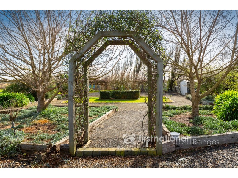 28 Rachel Drive, Cranbourne North VIC 3977