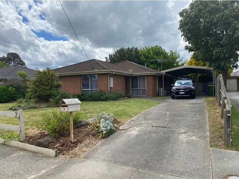 2 Cameron Way, Pakenham VIC 3810