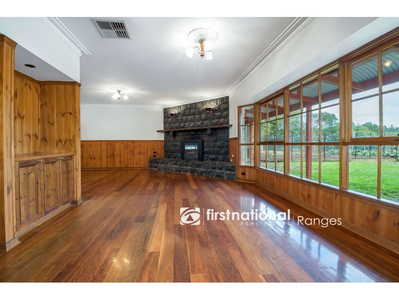 5 Pinnocks Road, Emerald VIC 3782