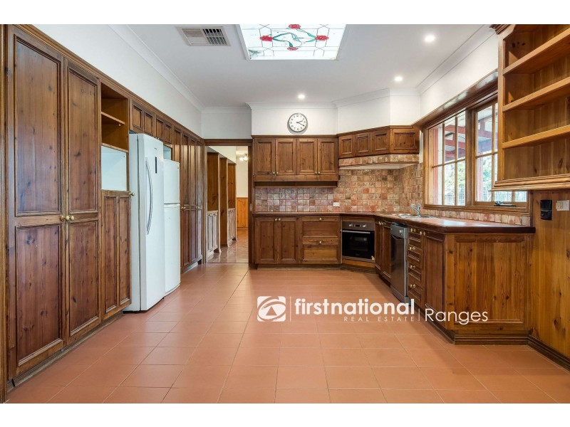 5 Pinnocks Road, Emerald VIC 3782