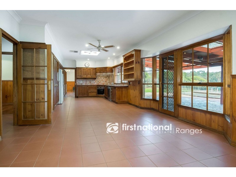 5 Pinnocks Road, Emerald VIC 3782