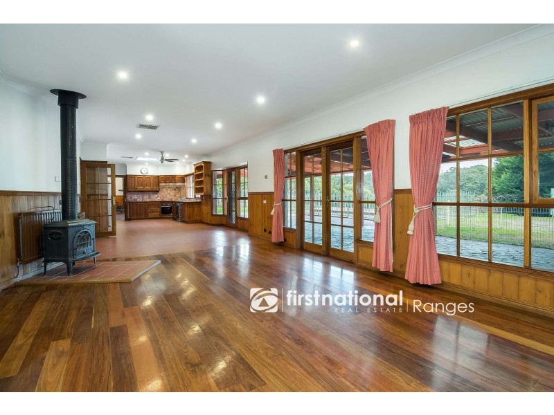 5 Pinnocks Road, Emerald VIC 3782