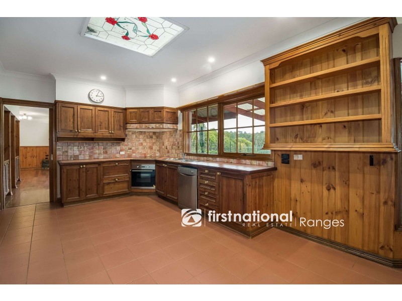 5 Pinnocks Road, Emerald VIC 3782