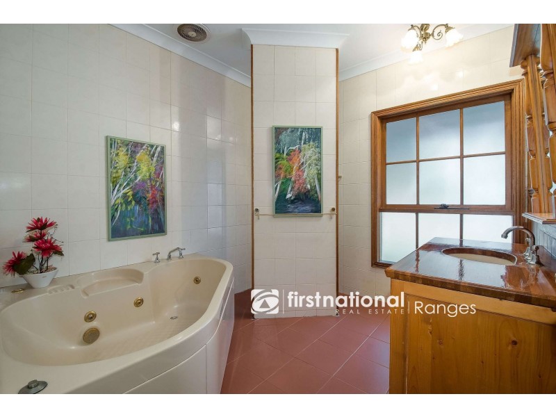 5 Pinnocks Road, Emerald VIC 3782