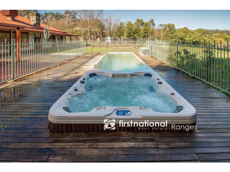 5 Pinnocks Road, Emerald VIC 3782