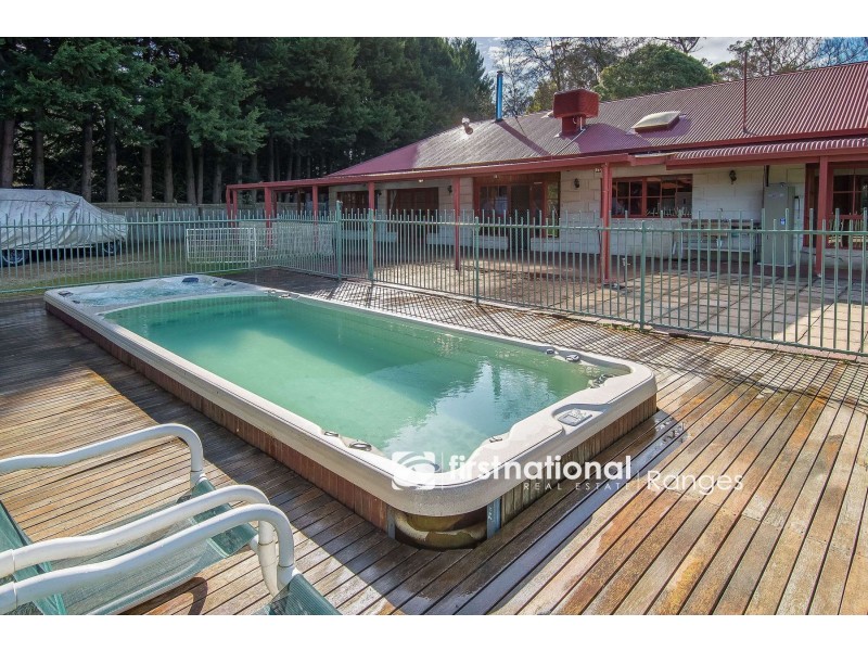 5 Pinnocks Road, Emerald VIC 3782