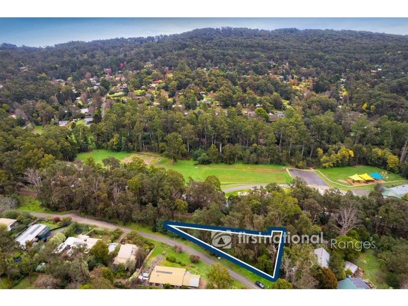 13 Boronia Crescent, Cockatoo VIC 3781