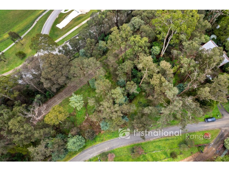 13 Boronia Crescent, Cockatoo VIC 3781