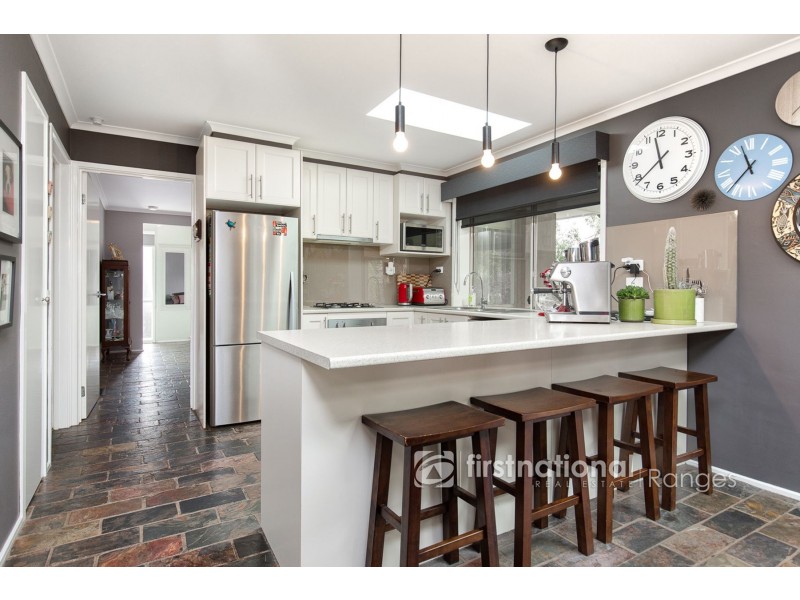 29 Baker Street, Cockatoo VIC 3781