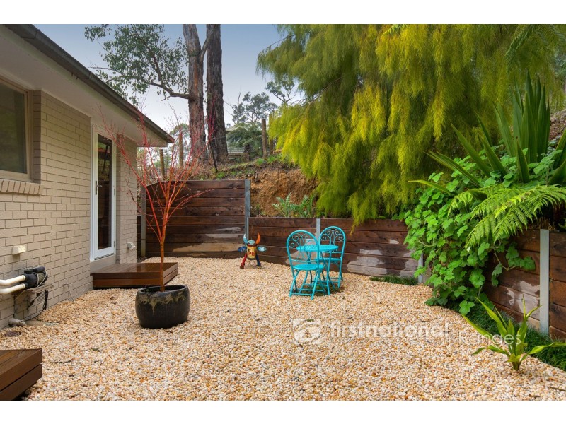 29 Baker Street, Cockatoo VIC 3781