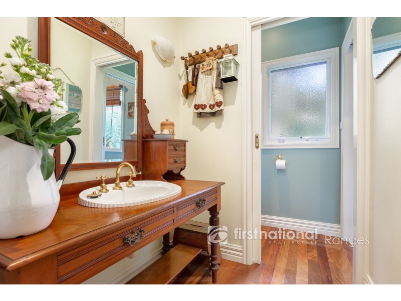 4 Maskell Street, Selby VIC 3159