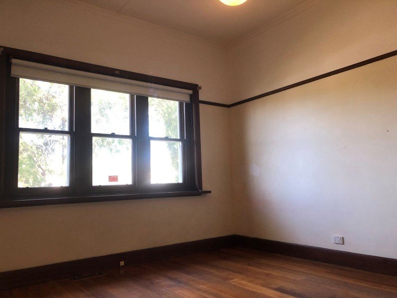 145 Mount Dandenong Road, Croydon VIC 3136